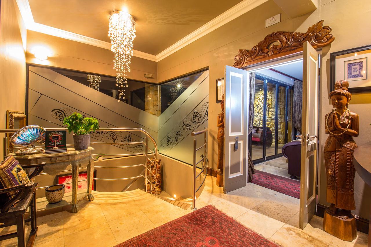 Alexander Guest House クニスナ エクステリア 写真