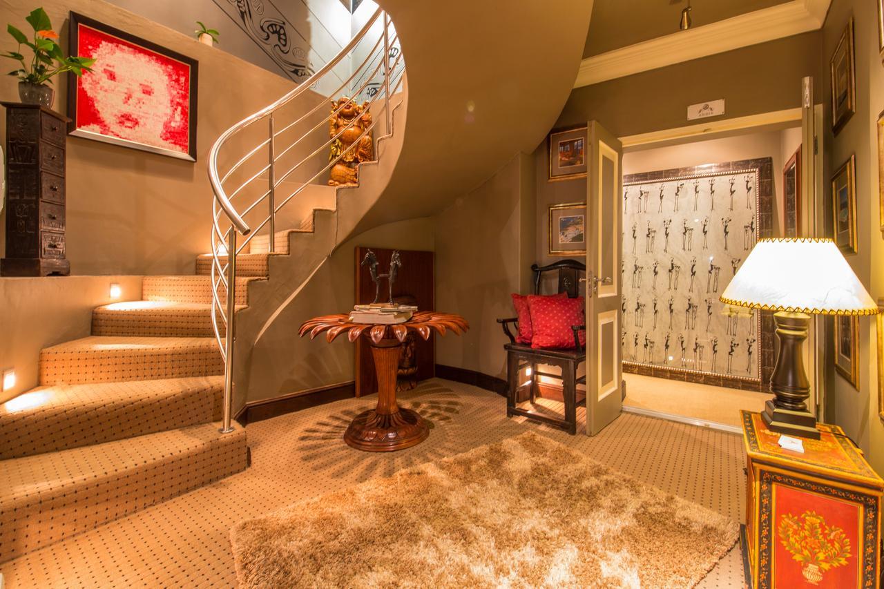 Alexander Guest House クニスナ エクステリア 写真