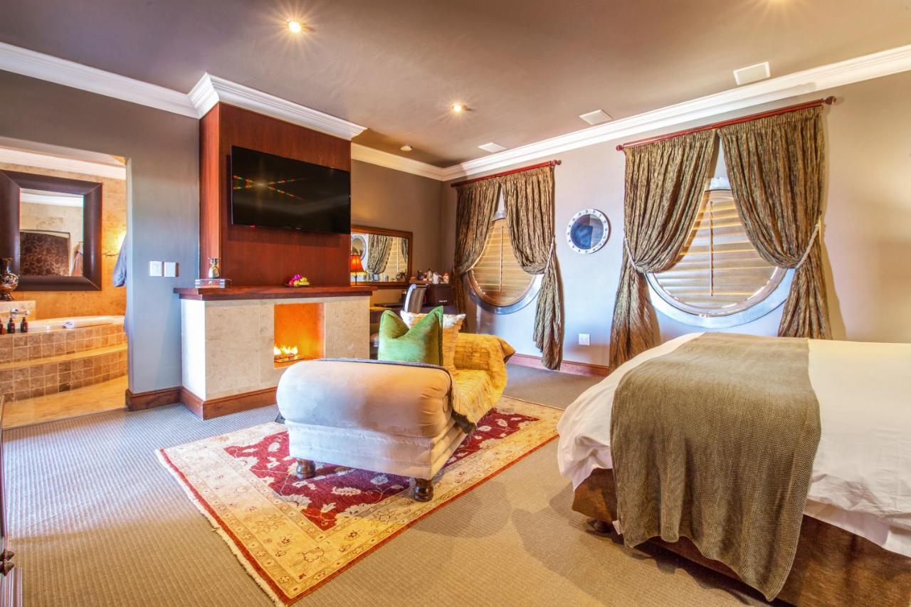 Alexander Guest House クニスナ エクステリア 写真